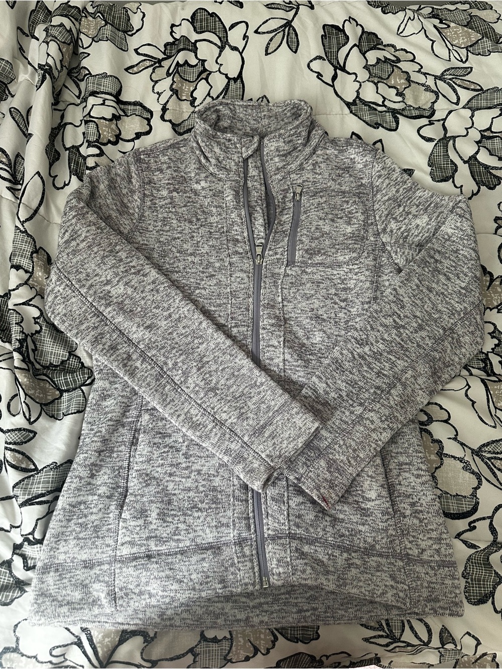 Woman’s Gray Heather Zip-Up Sweater Jacket